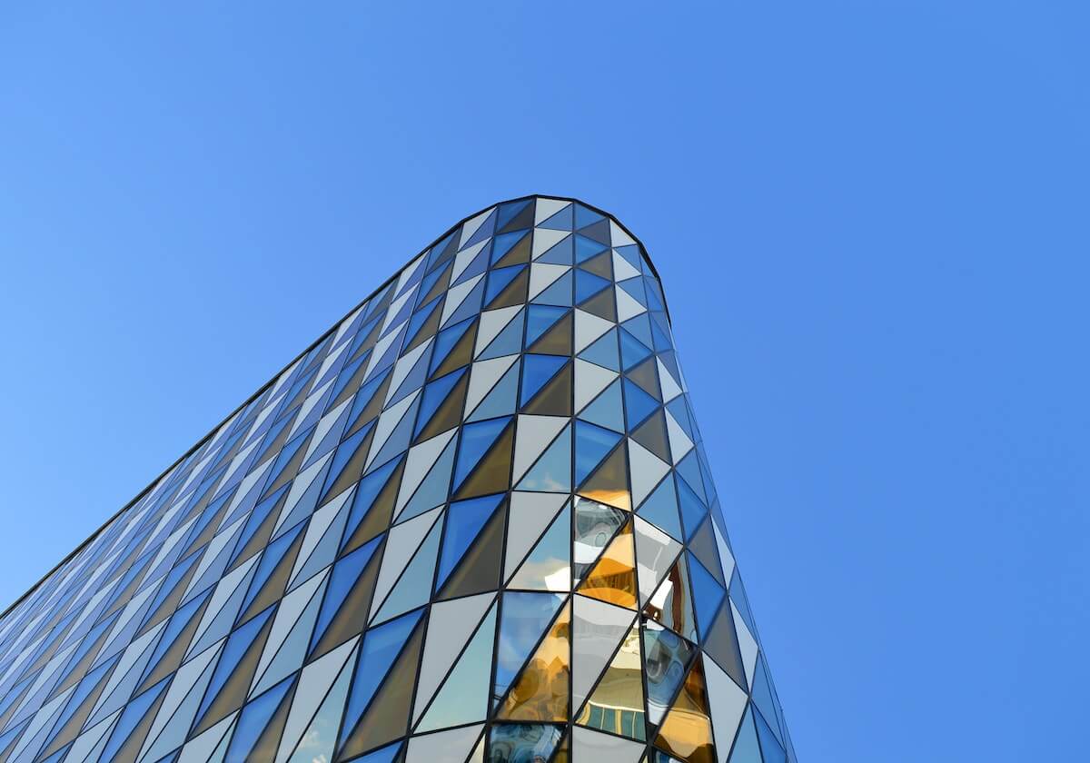 体育电竞官网：连接体育与电竞的权威入口，塑造全新数字竞技生态